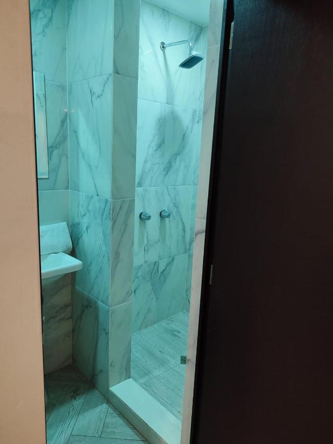 Hotel Don Quijote 墨西卡利 外观 照片